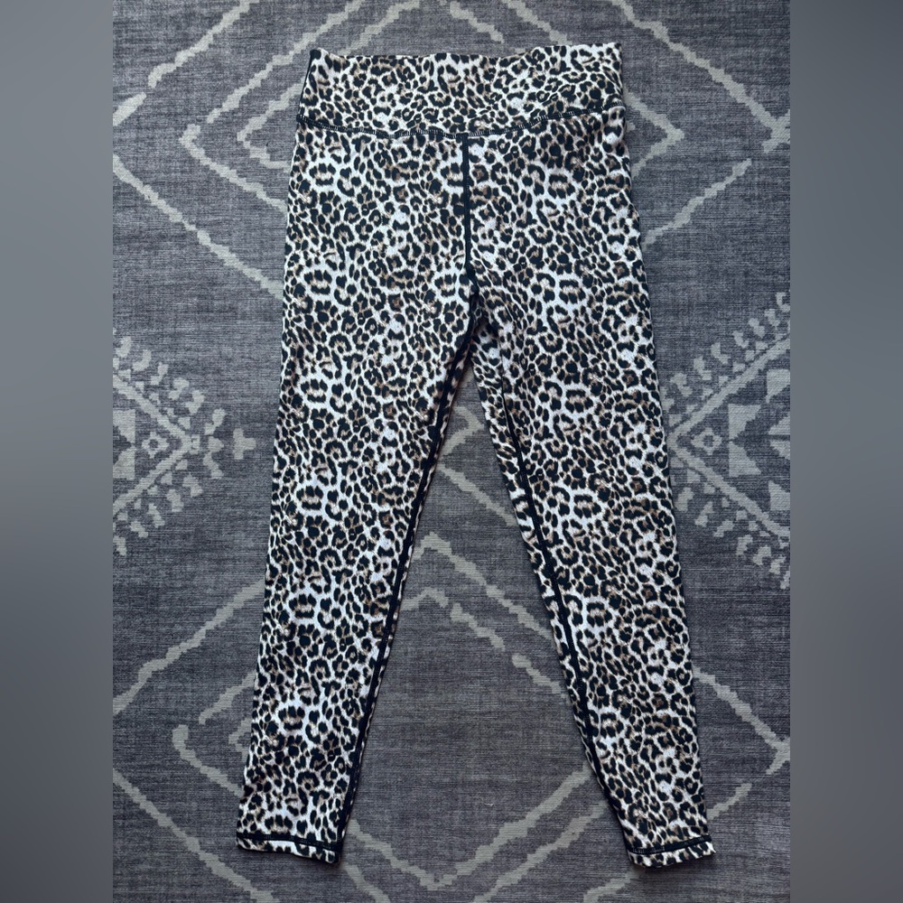 Zyia Active Leopard Brilliant Scrunchy What Leggings Hi-Rise 7/8